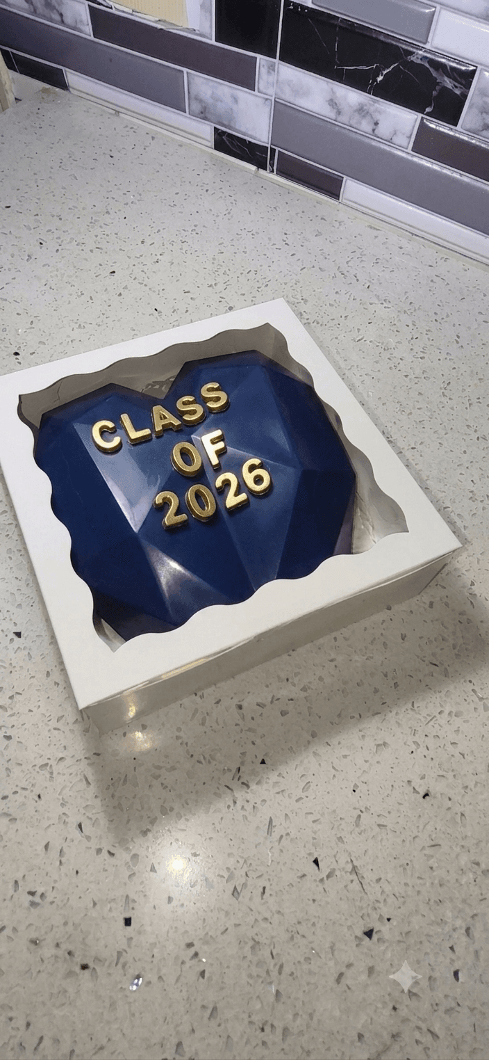 Class of 2026 navy blue breakable heart